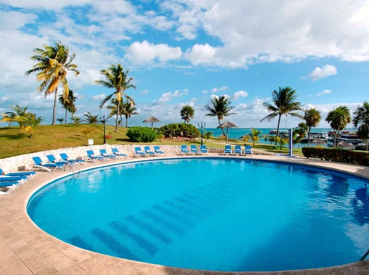 piscina-dos-playas-min